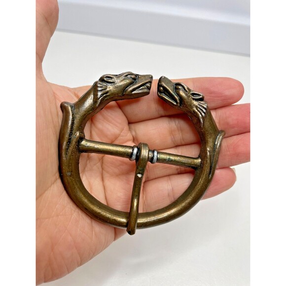 Vintage METAL Art Nouveau/ Celtic/Mythical Twin Wolf/Dragon Head Buckle